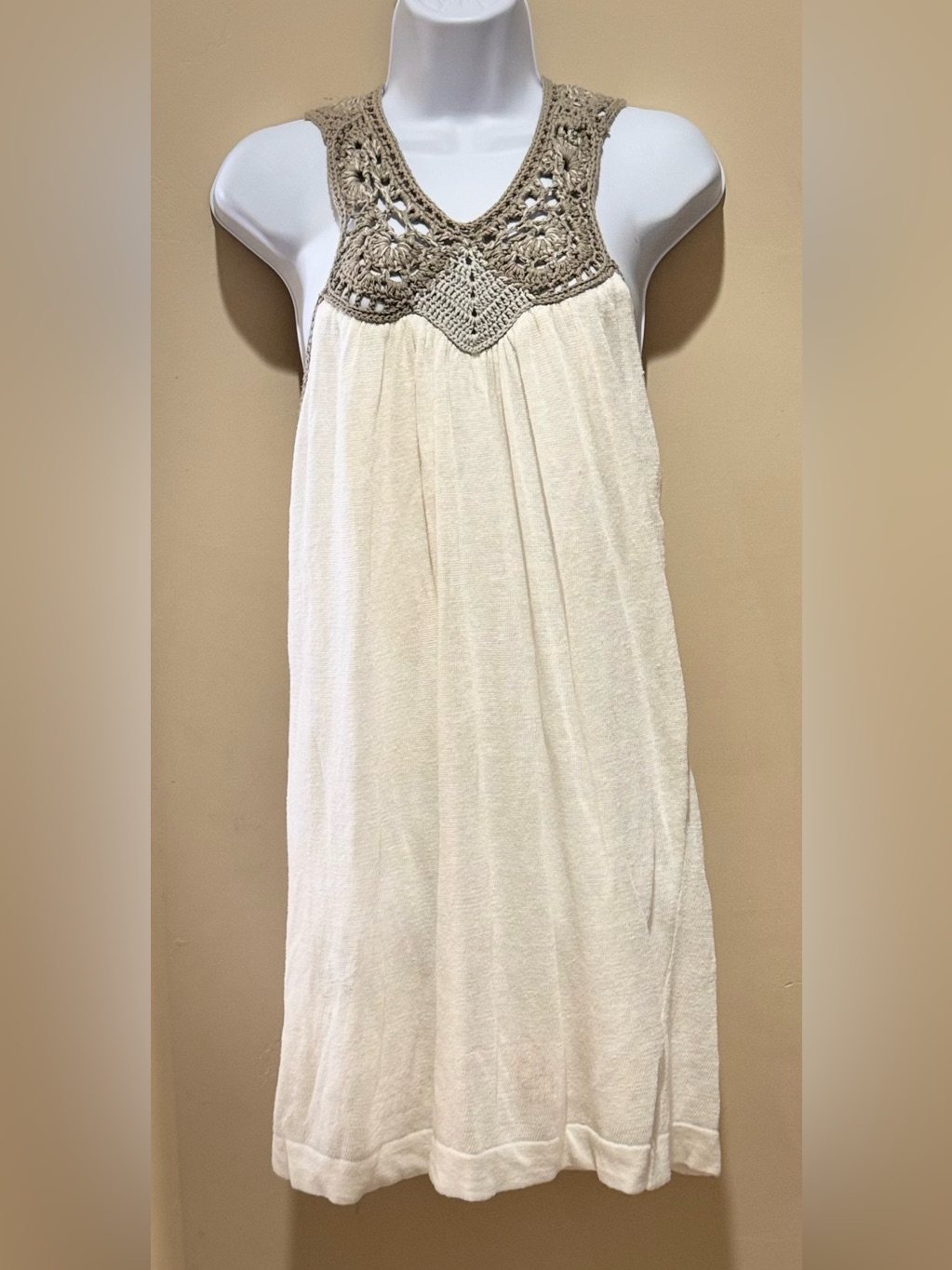 Theory Edwina Valencia Crochet Neck Sleeves Dress